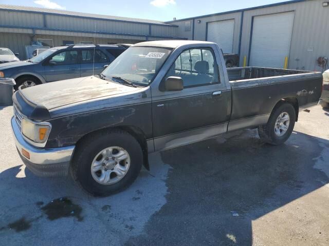 Toyota T100