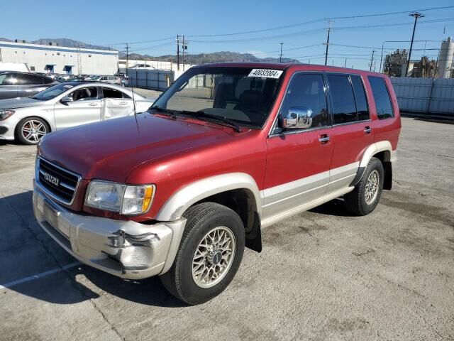 Isuzu Trooper