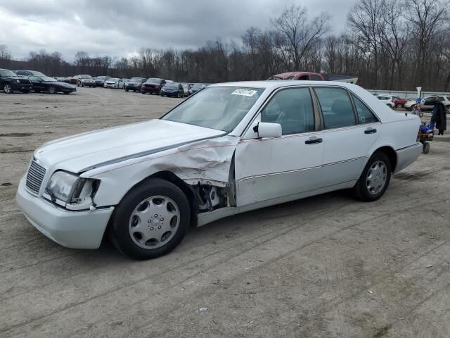 1992 MERCEDES-BENZ 300