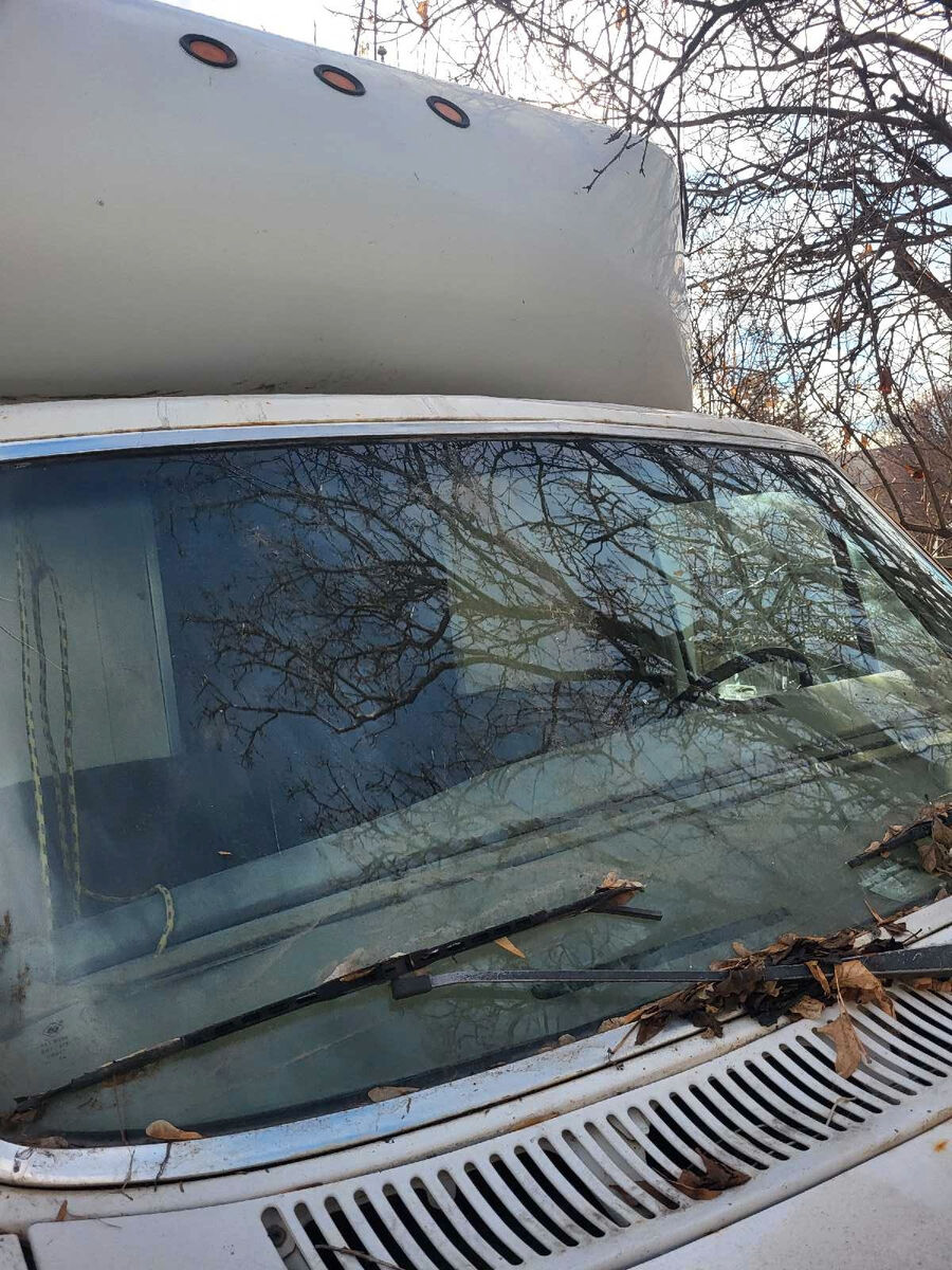 Ford E-350