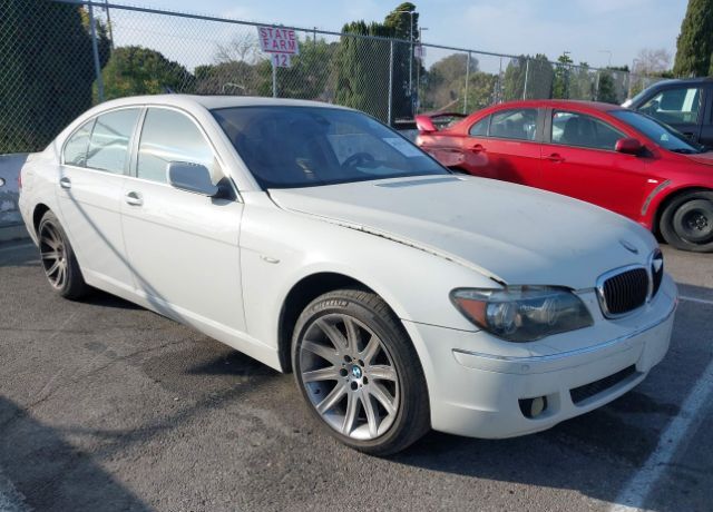 BMW 750i