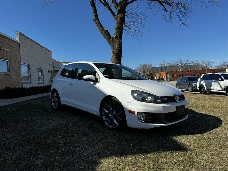Volkswagen Golf GTI