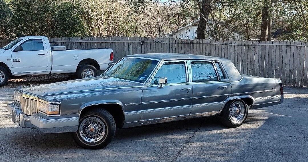 Cadillac Brougham