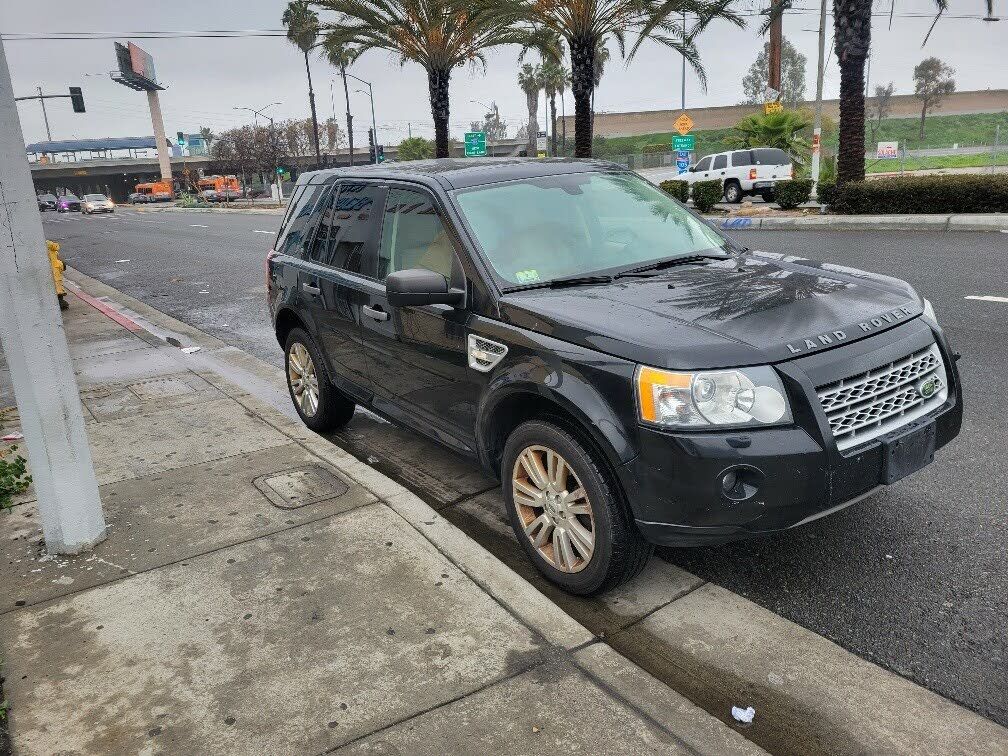 Land Rover LR2