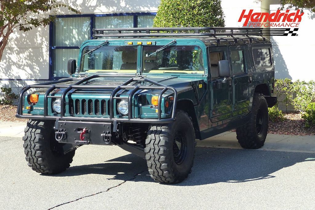 HUMMER