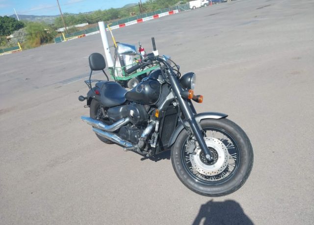 Honda VT750 (Shadow Phantom)