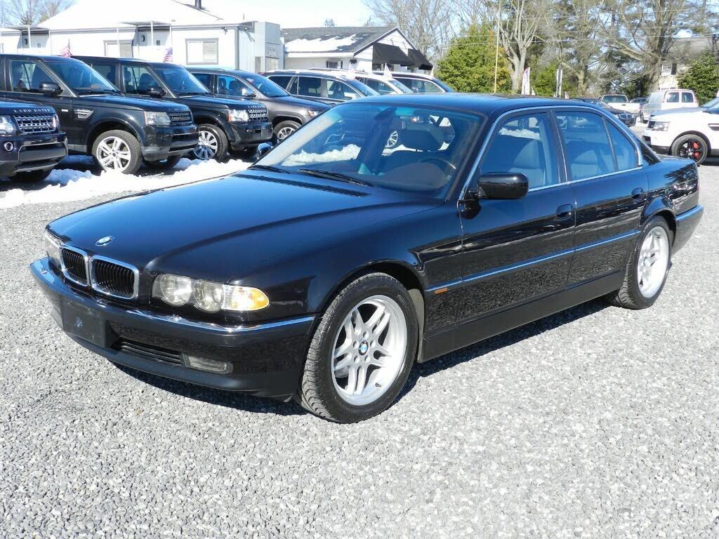 2000 BMW 740Li