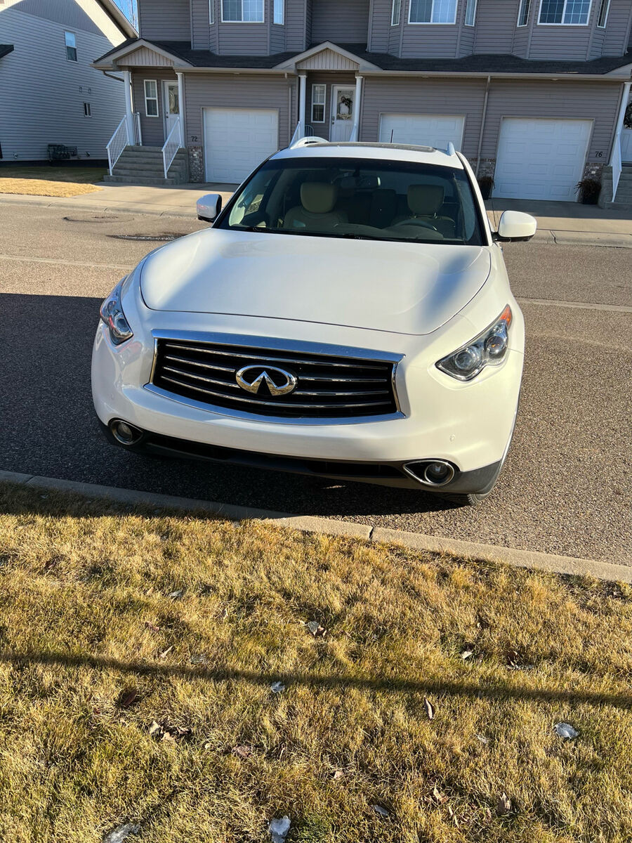 Infiniti FX50