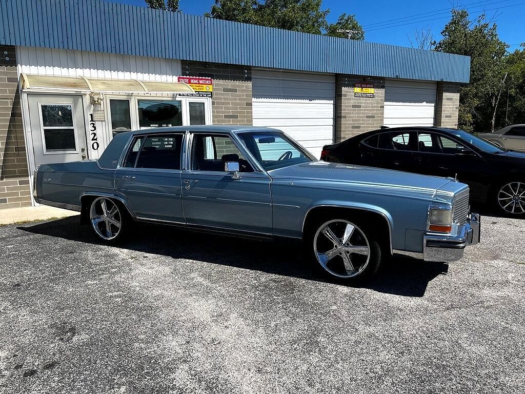 CADILLAC