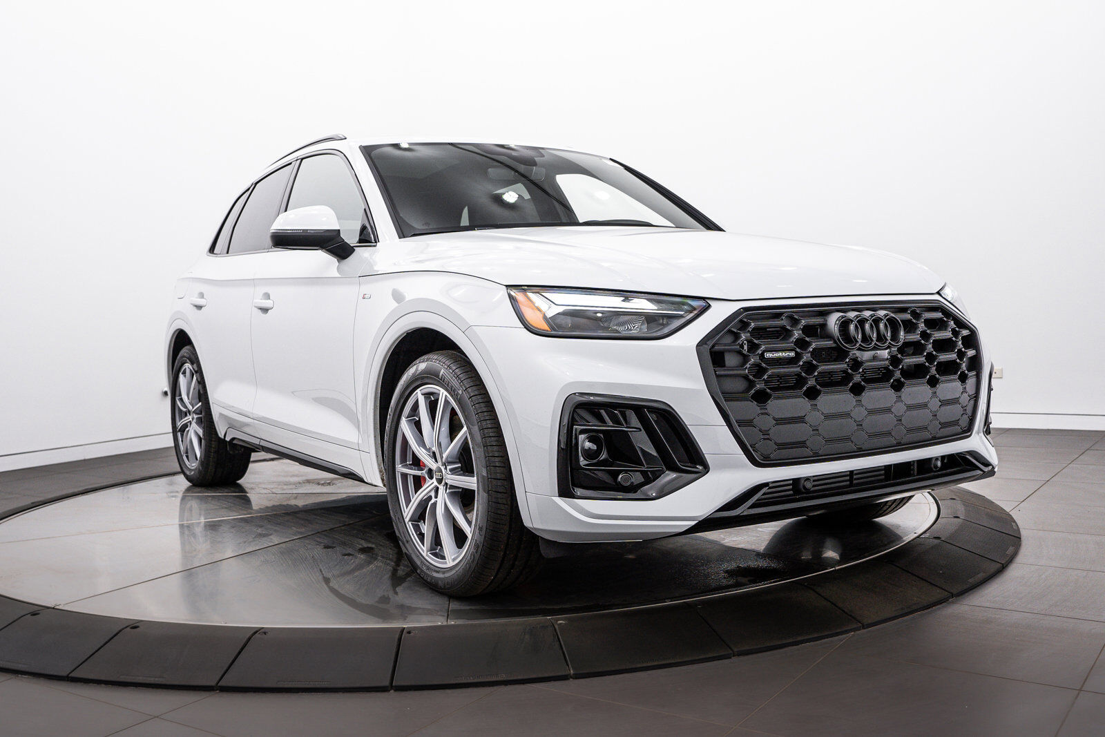 2024 Audi Q5 e