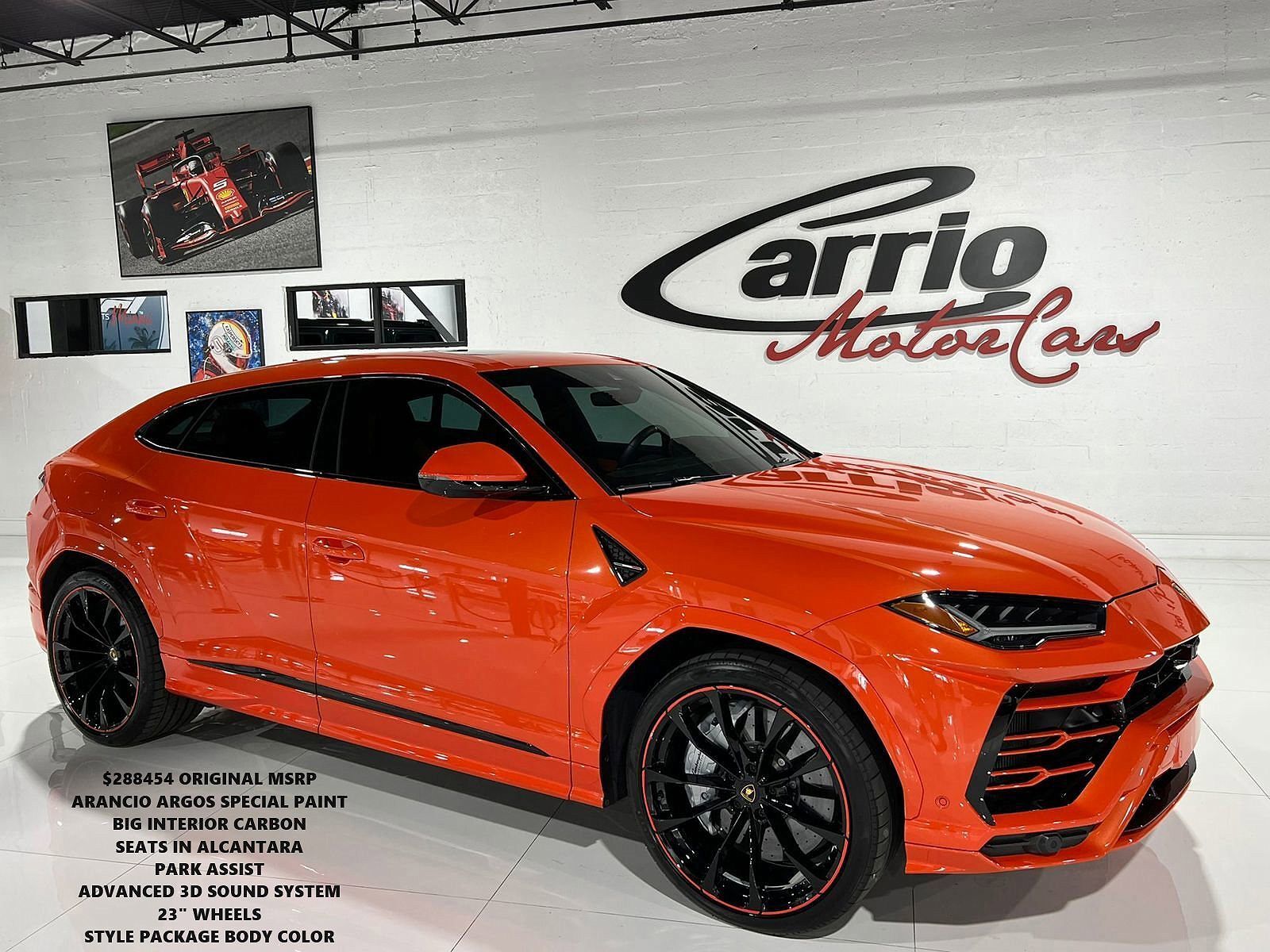 2022 LAMBORGHINI URUS