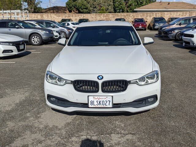 2017 BMW 320i