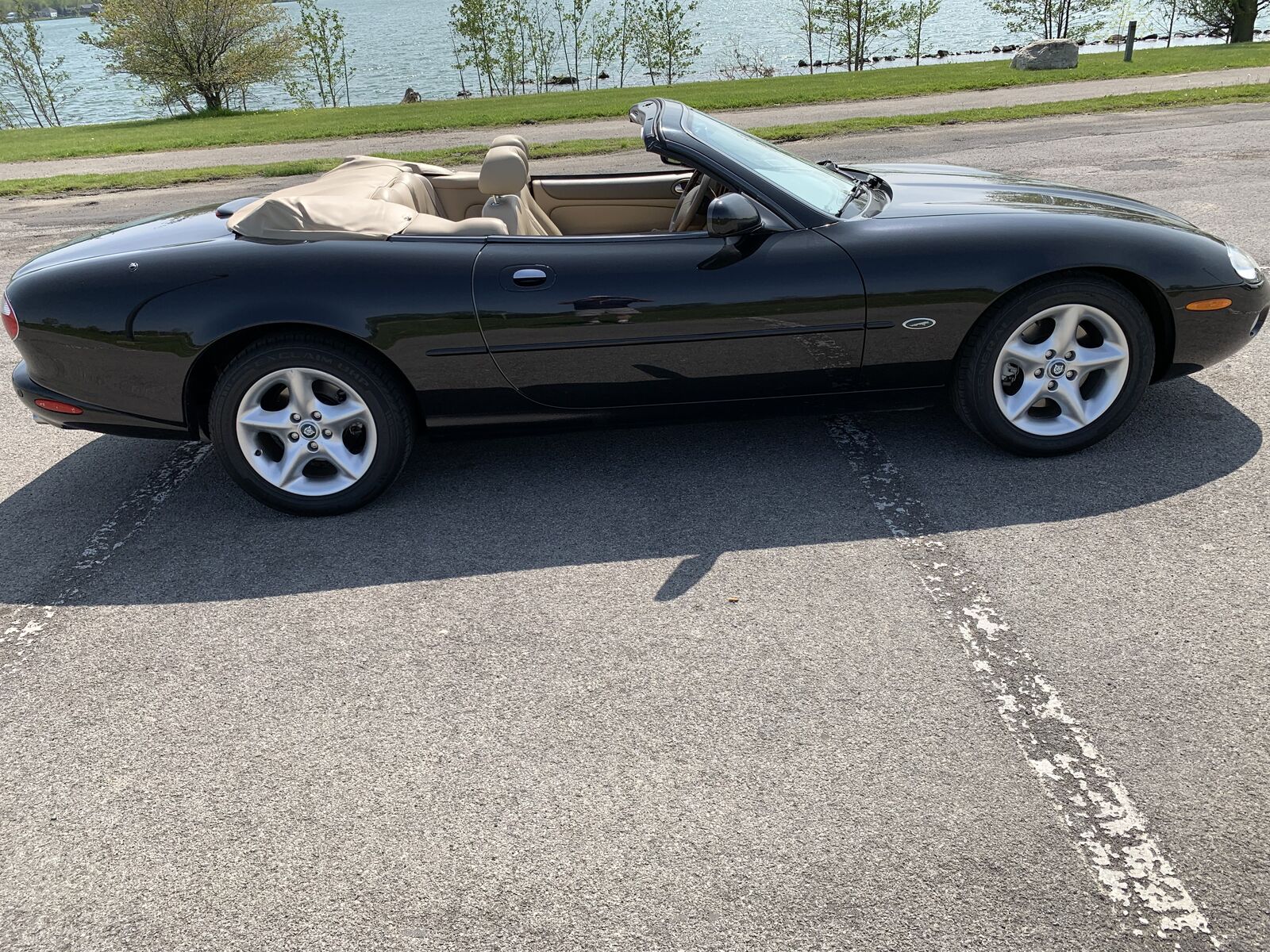 Jaguar XK