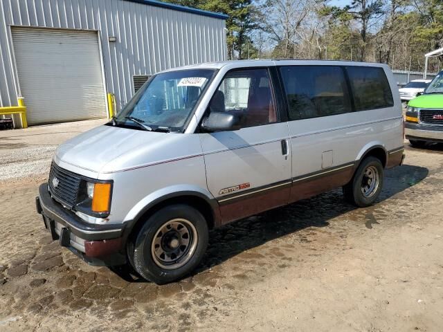 Chevrolet Astro Van