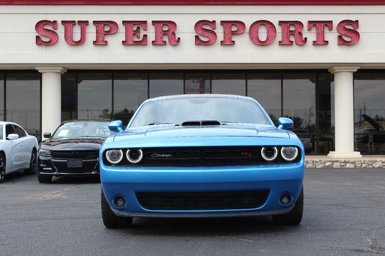 2016 DODGE Challenger