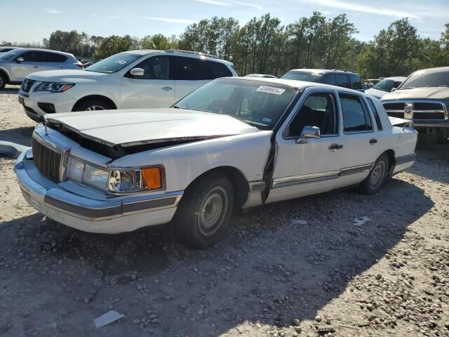 Lincoln Town Car