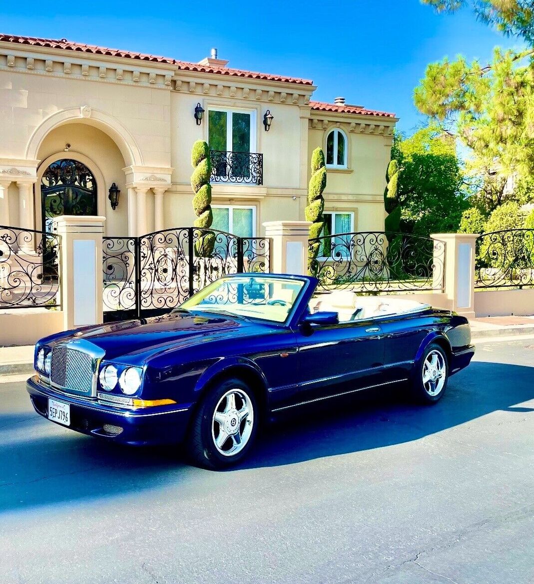 Bentley Azure
