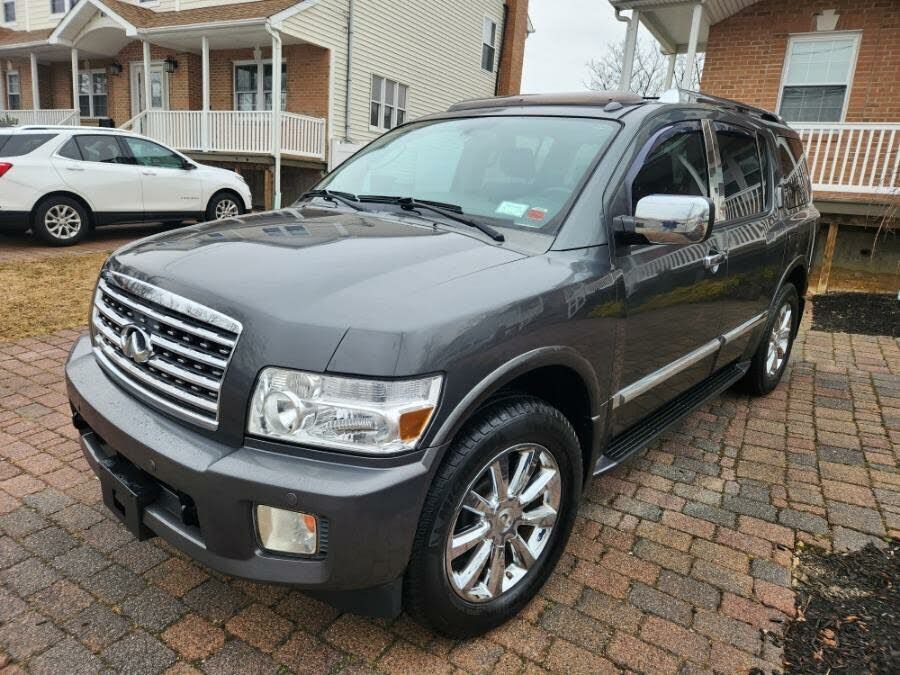 Infiniti QX56