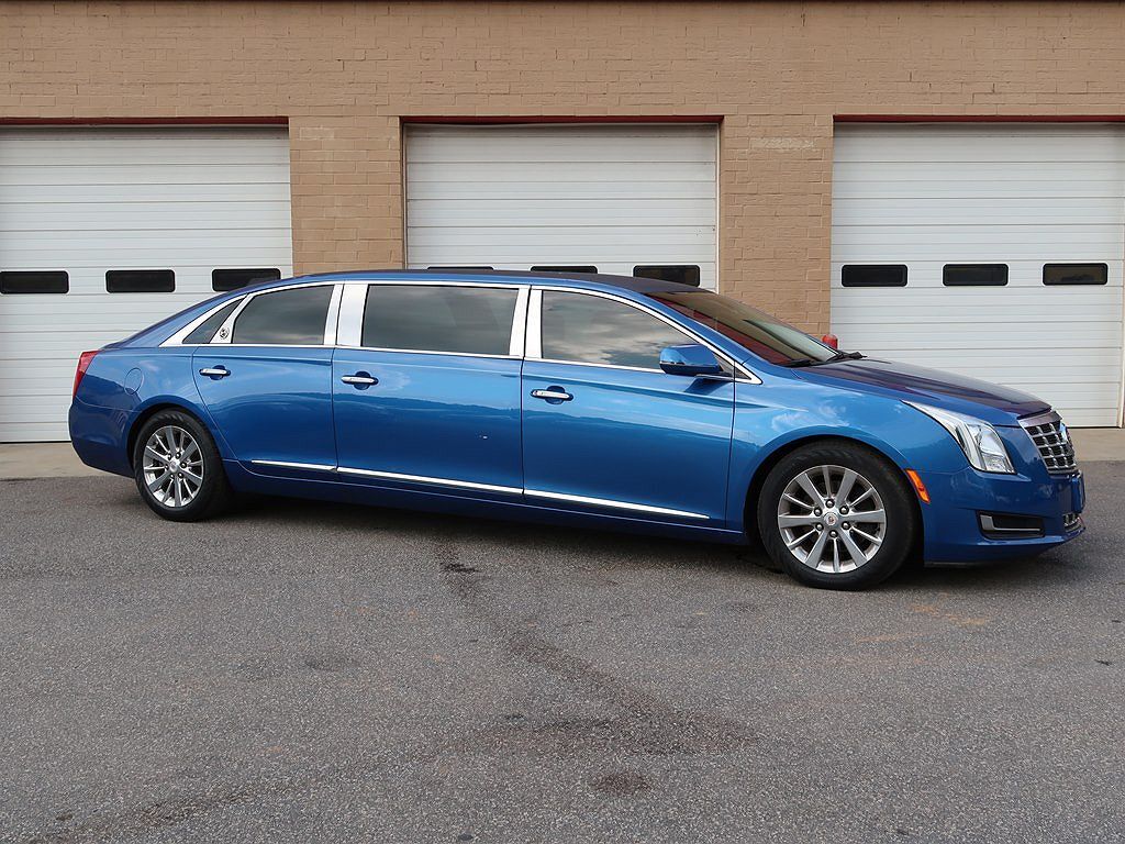 Cadillac Stretch Limousine