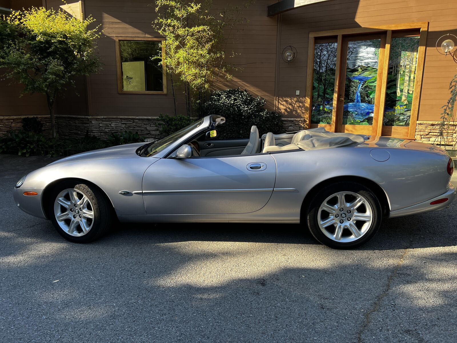 Jaguar XK