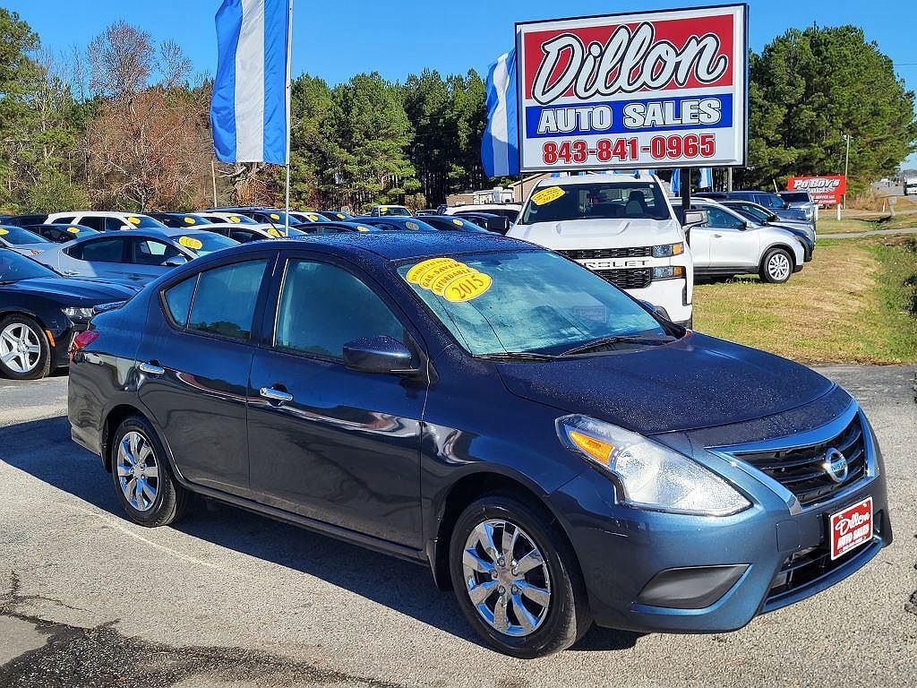 2015 NISSAN Versa