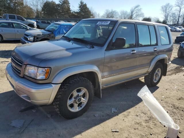 Isuzu Trooper