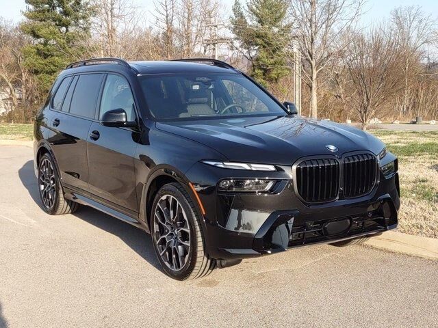 2024 BMW X7
