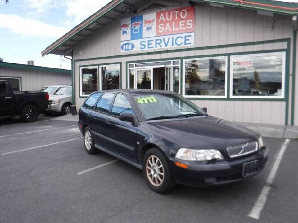 Volvo V40