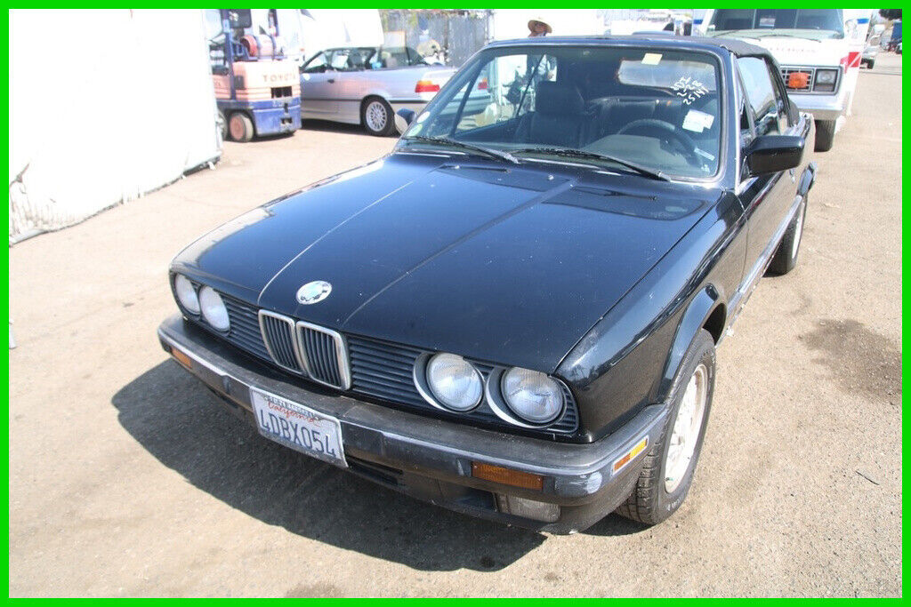BMW 325i