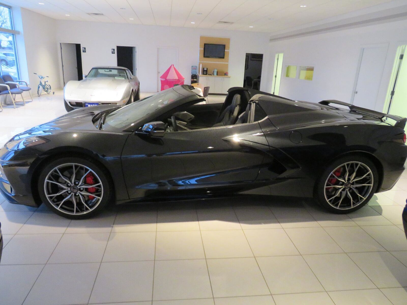 2024 CHEVROLET Corvette