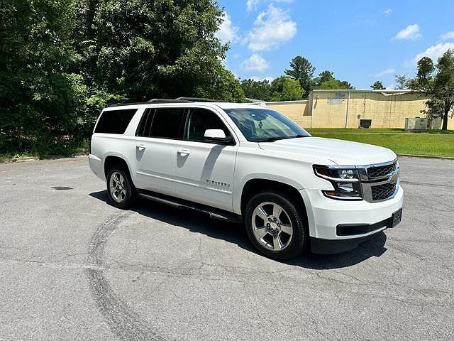 2017 CHEVROLET Suburban