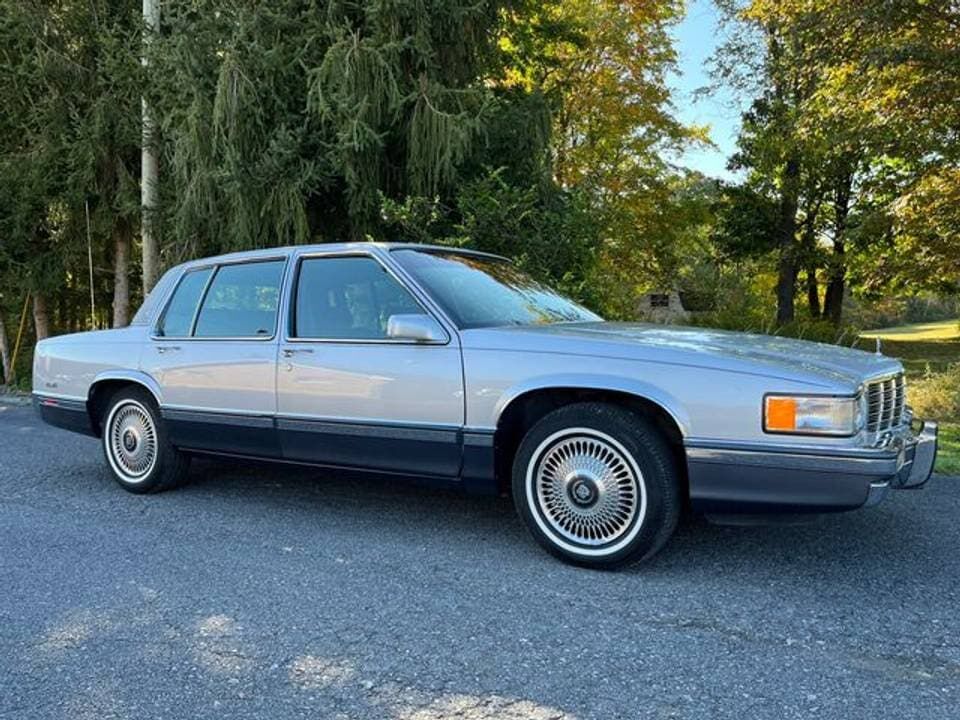 Cadillac Deville