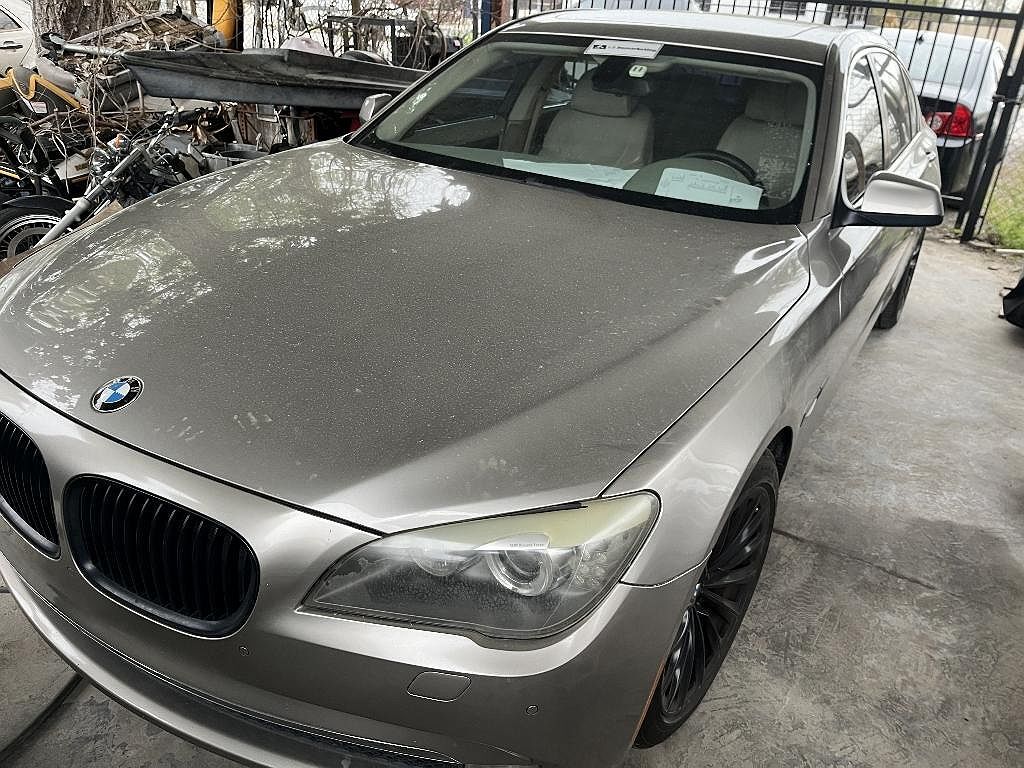 BMW 750Li
