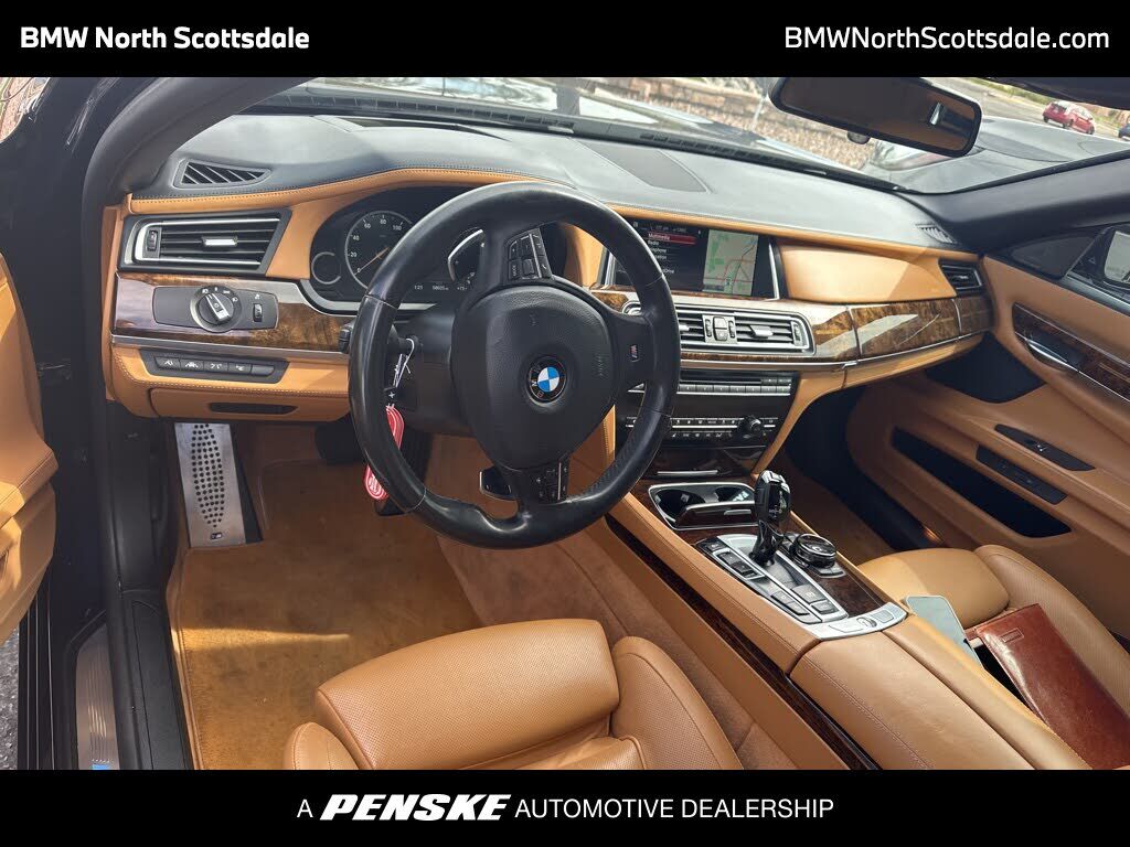 BMW 750Li / ALPINA B7