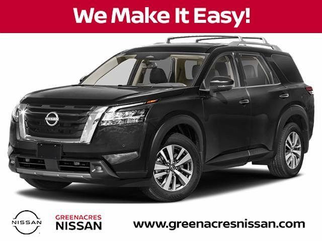 2022 NISSAN Pathfinder