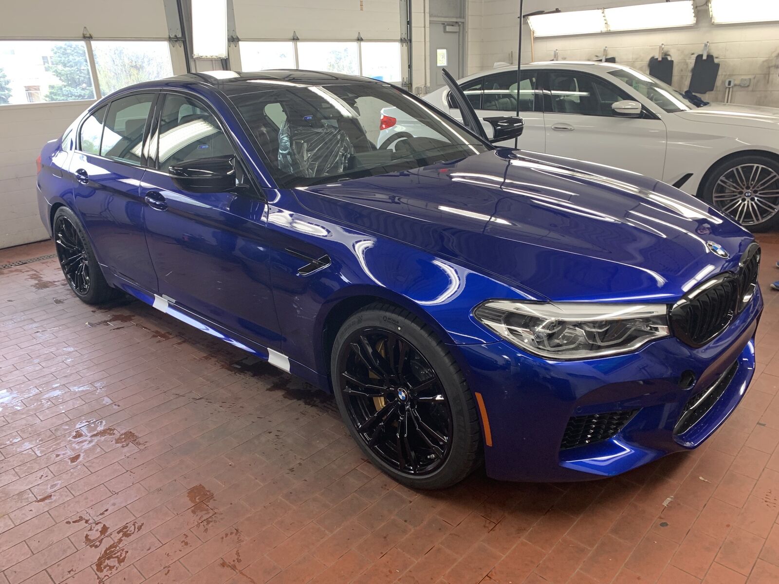 BMW