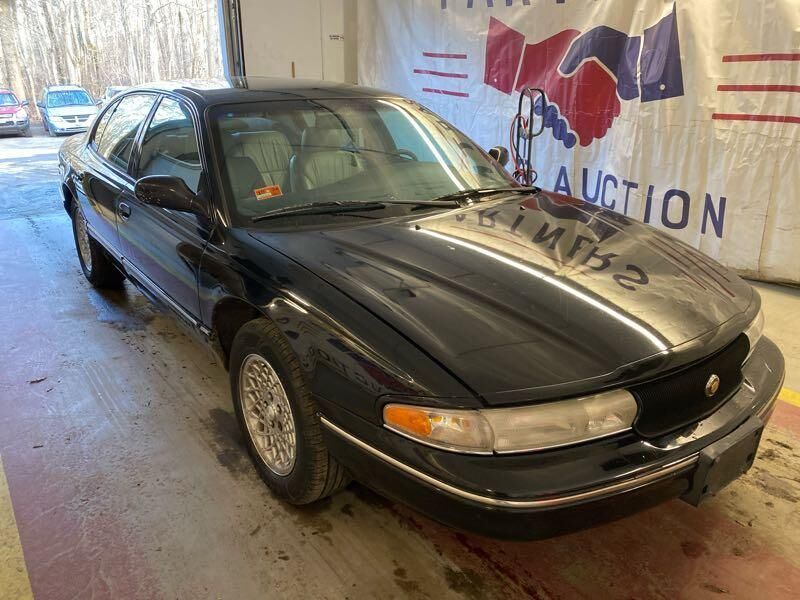 Chrysler LHS