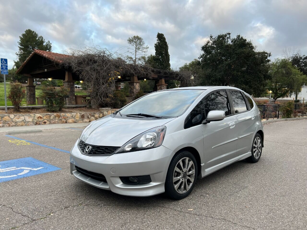 2013 HONDA Fit