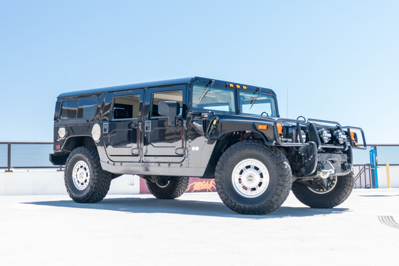 HUMMER H1