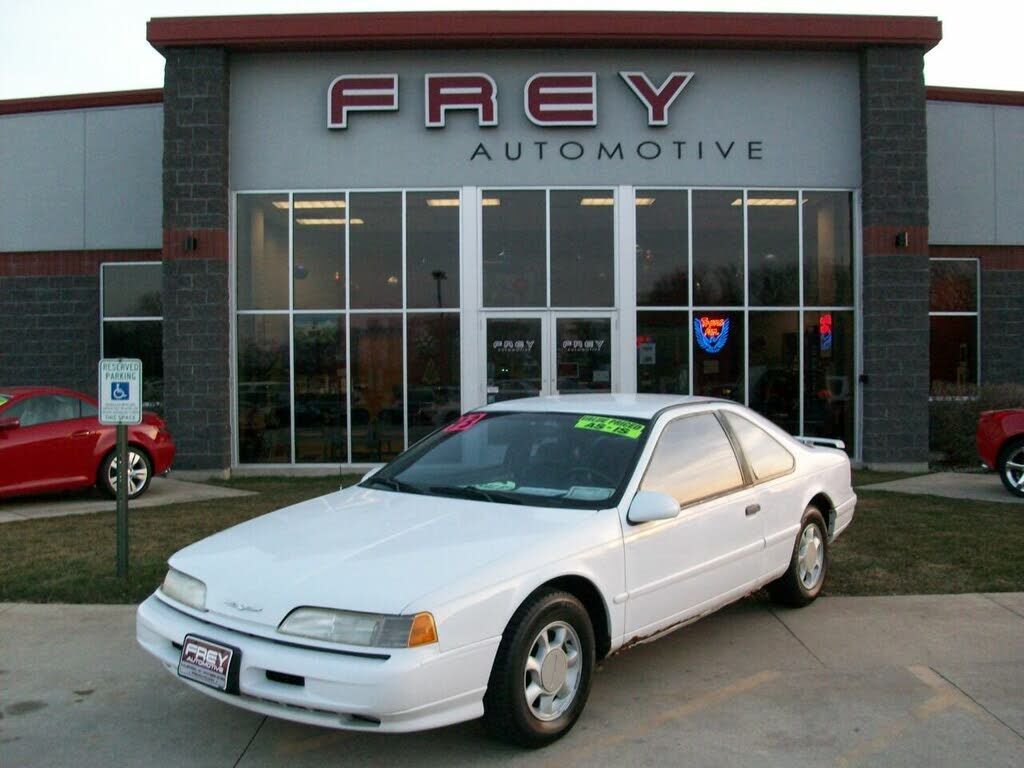 Ford Thunderbird