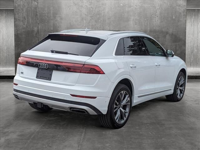 2024 Audi Q8