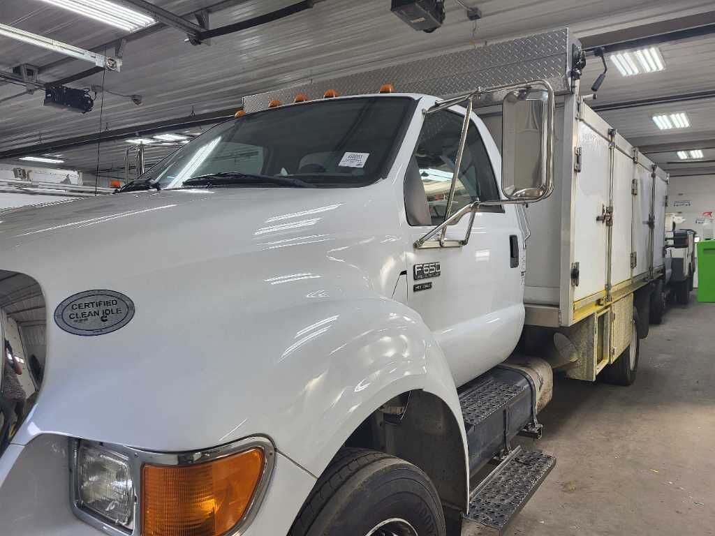 Ford F-650