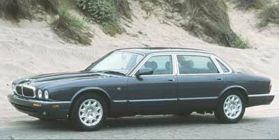Jaguar XJ8
