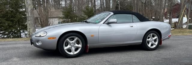 Jaguar XK8