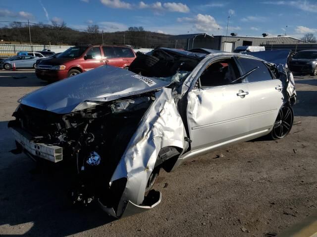 Infiniti M45