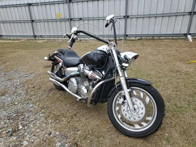 Honda VTX1300C