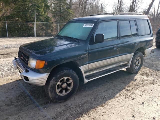 Mitsubishi Montero
