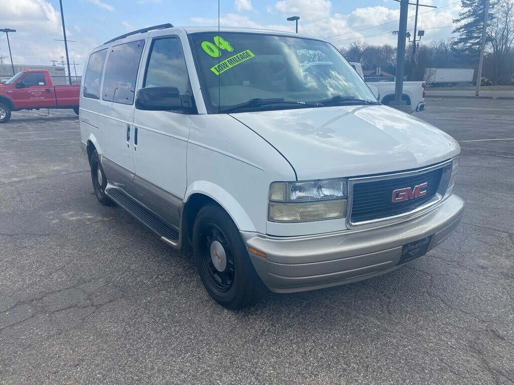 GMC Safari