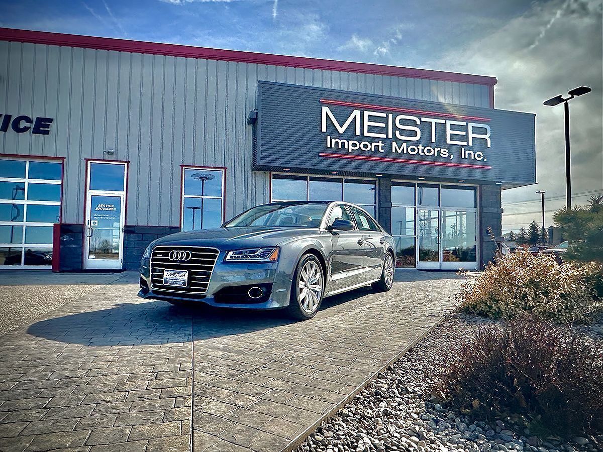 Audi A8