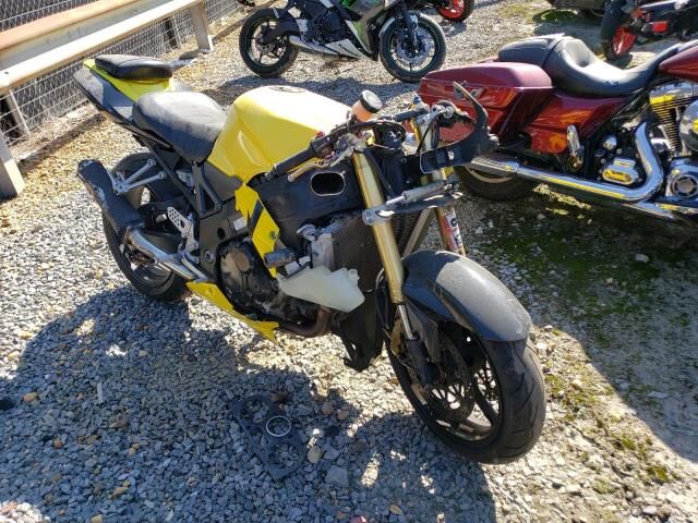 Suzuki GSX-R750K
